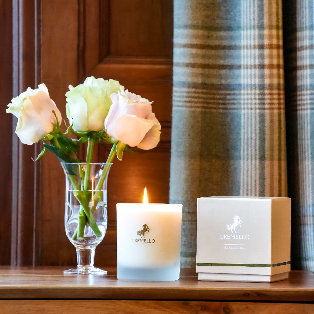 Cremello Oud & Leather Noir Wax Candle