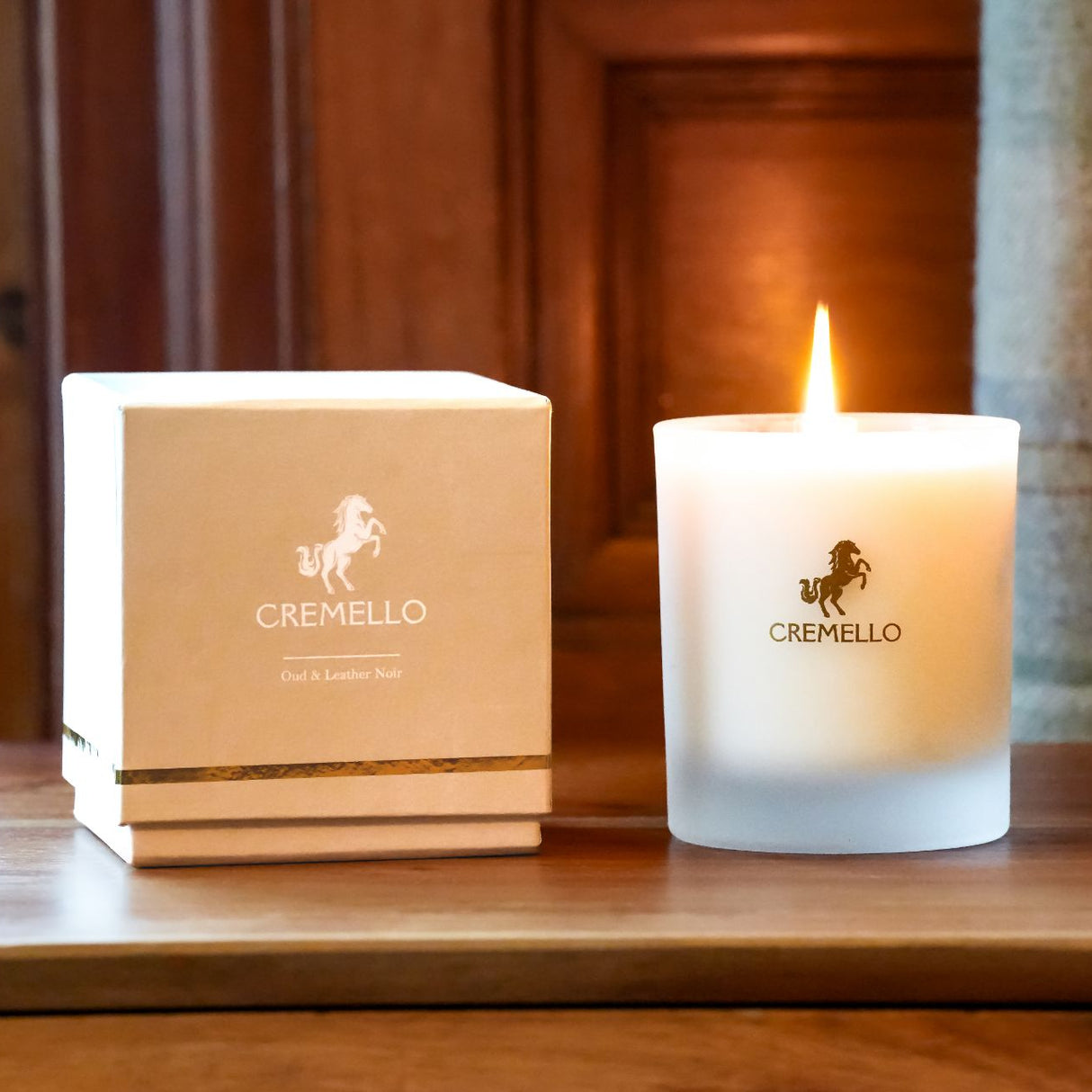 Cremello Oud & Leather Noir Wax Candle