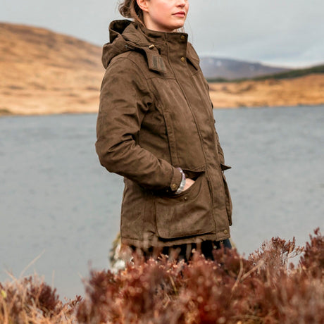 Hoggs of Fife Rannoch Ladies Waterproof Hunting Jacket #colour_field-green