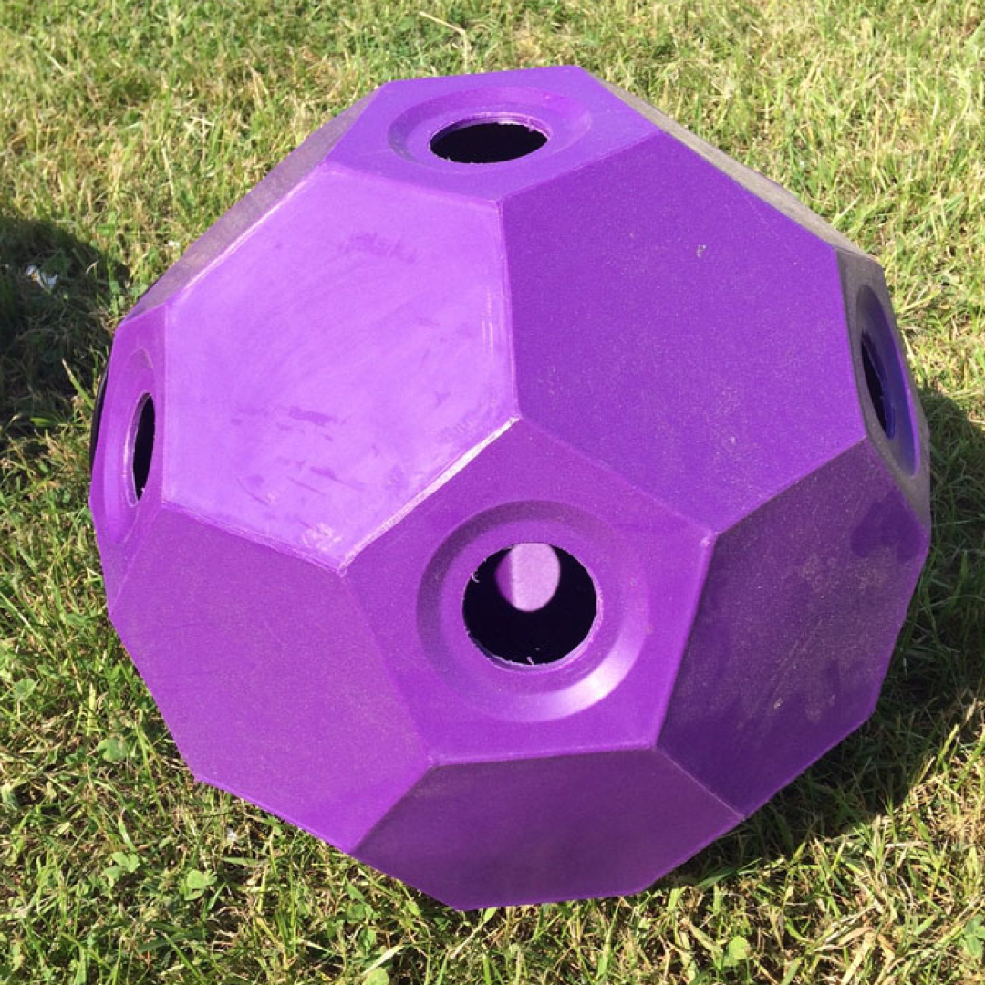 Parallax Plastics Small Holed Hay Play#colour_purple